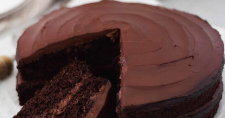 Receta rápida de torta de chocolate sin harina ni azúcar