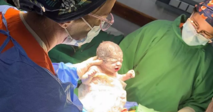 Después de ocho años, se produjo el nacimiento de trillizos en el hospital Materno Infantil