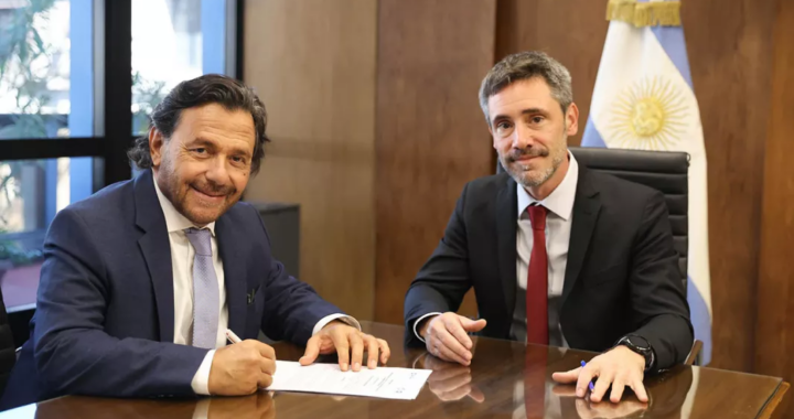Gustavo Sáenz firmó un acuerdo clave para la formación estatal en Salta