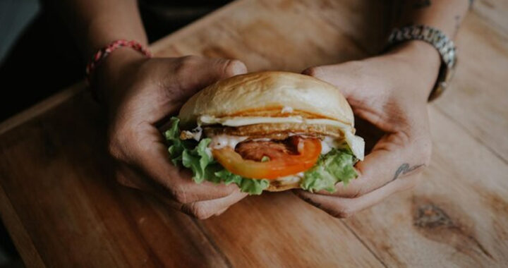 Celebrá el Día Internacional de la Hamburguesa y participá en el concurso de Salta
