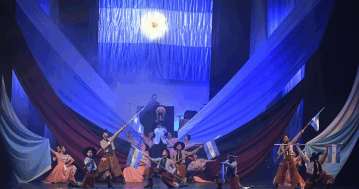 Salta celebró la Revolución de Mayo en el Teatro provincial