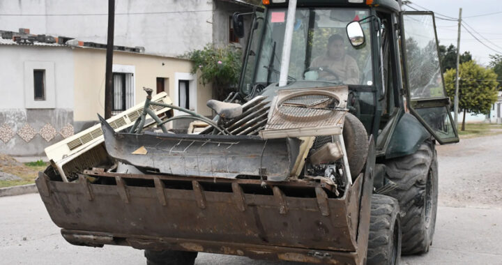 Este jueves continúa el operativo de descacharrado en barrio Limache