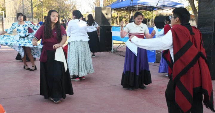 Con gran participación vecinal, se realizó el primer festival “Raíces en Libertad” en barrio Limache