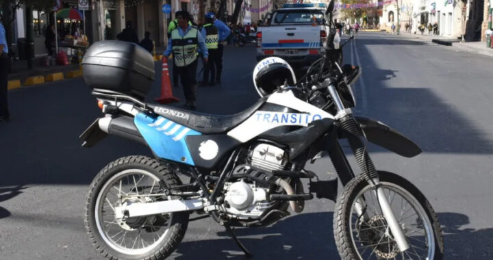 Operativo de tránsito por la procesión del Sagrado Corazón de Jesús en el microcentro