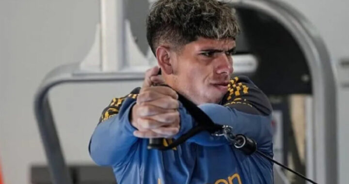 Tendinitis bilateral: Carlos Palacios en duda para el partido ante Atlético Tucumán