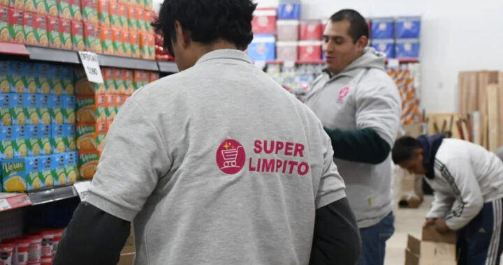 Diez personas comienzan a trabajar en supermercado local gracias a la Oficina de Empleo