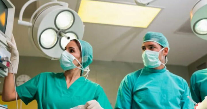 Con implantes auditivos, diez niños mejoran su audición en el hospital Materno Infantil