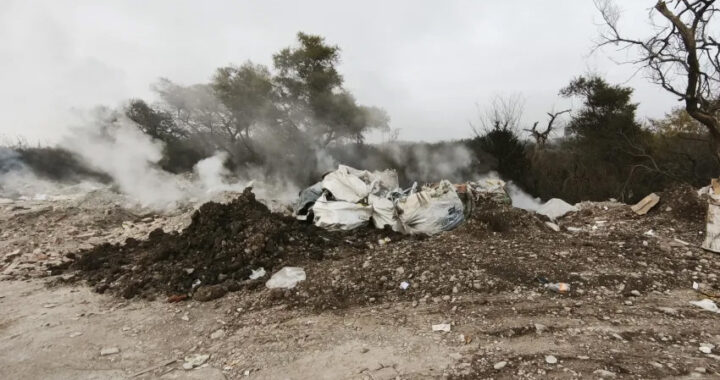 Operativo detectó microbasurales y secuestró otro camión que arrojaba residuos