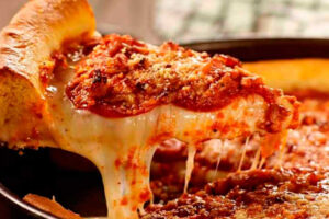 Pizza estilo Chicago: una explosión de sabor que reversiona la tradición italiana