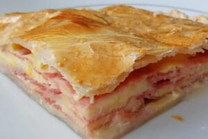 Tarta de jamón y queso: una receta fácil, rápida y para toda la familia