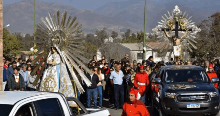 Las imágenes peregrinas del Señor y la Virgen del Milagro recorren Capital y Chicoana