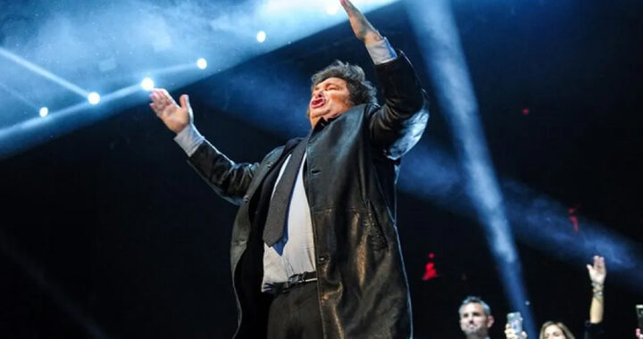 Milei relanza su campaña en medio del escándalo por coimas en el área de Discapacidad