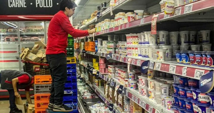 El Gobierno homologó el acuerdo paritario de Comercio y habilita subas salariales hasta diciembre