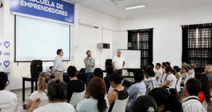 La Escuela de Emprendedores ofrece capacitación gratuita en industria y minería