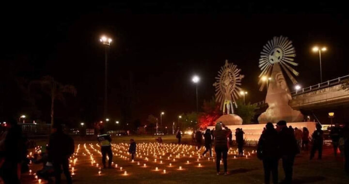 La Noche del Peregrino iluminó Salta con un homenaje único: 700 velas de esperanza