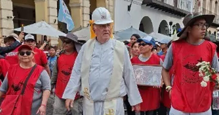 Entre emoción y fe, monseñor Dante Bernacki llegó a Salta junto a los peregrinos de San Antonio de los Cobres