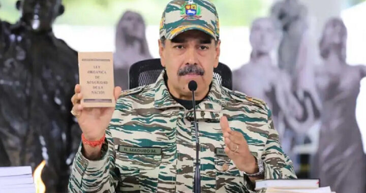 Maduro moviliza tropas en la frontera y sube la tensión con Estados Unidos