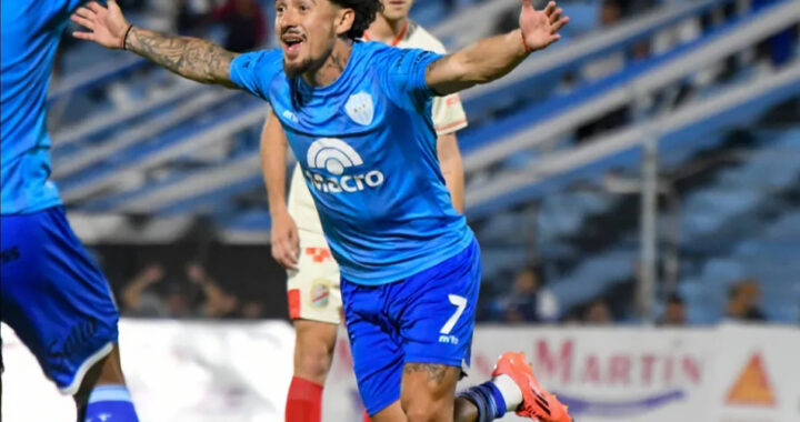 Primera Nacional: Gimnasia y Tiro goleó a Arsenal en el Martearena