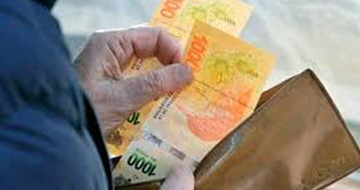 Salarios al limite: 8 de cada 10 trabajadores no llegan a fin de mes