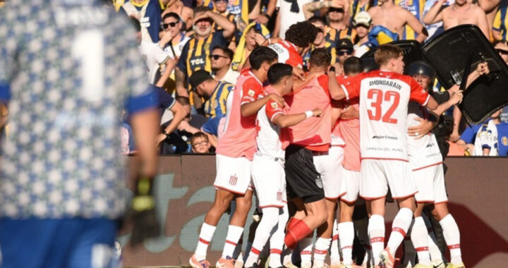 Estudiantes dio el golpe en Rosario: venció 1-0 a Central y avanzó a cuartos de final