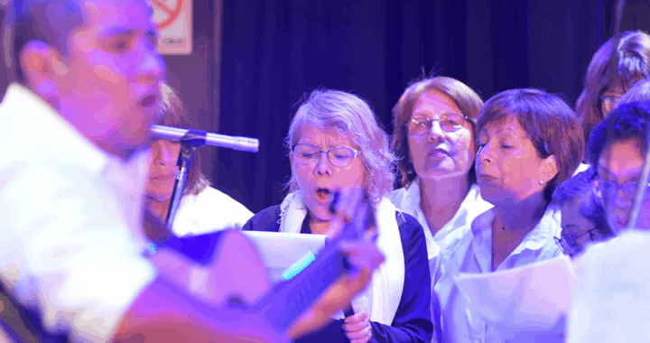 La Universidad Abierta de la Tercera Edad realizará este sábado su Gala Navideña en el Teatro Provincial