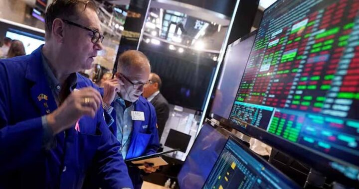 El riesgo país cayó por debajo de los 600 puntos y marca el nivel más bajo en diez meses