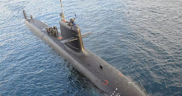 Milei confirmó que Argentina negocia con Francia la compra de submarinos y buques