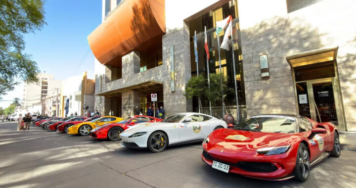 Más de treinta Ferraris rugieron en Salta en su paso por el “Passion Ferrari del Altiplano 2025”