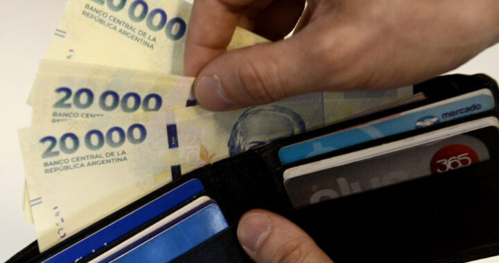 Informe revela que Argentina tiene los sueldos más bajos de la región