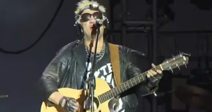 El Pity Álvarez volvió a los escenarios tras nueve años y emocionó a más de 35 mil personas en Córdoba