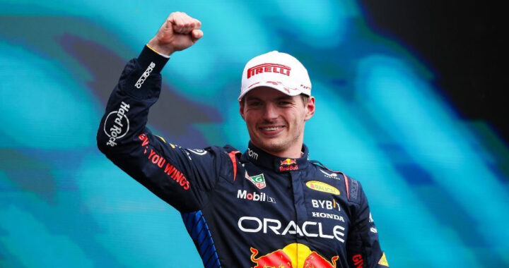Max Verstappen cambia de dorsal tras perder el título y sorprende con un número cargado de historia en la F1