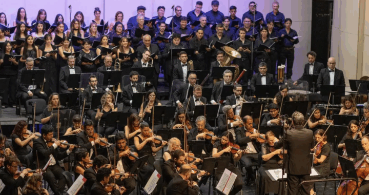 La Catedral abre la temporada navideña con un concierto sinfónico–coral de “Salta de Fiesta”