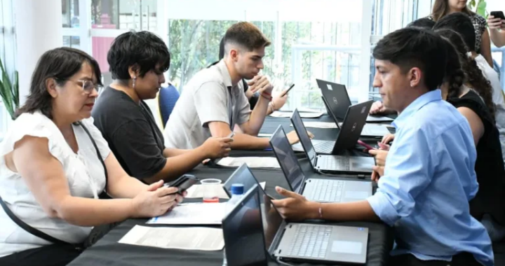 La Oficina de Empleo municipal presentó su informe de gestión 2025 con más de 51 inserciones laborales