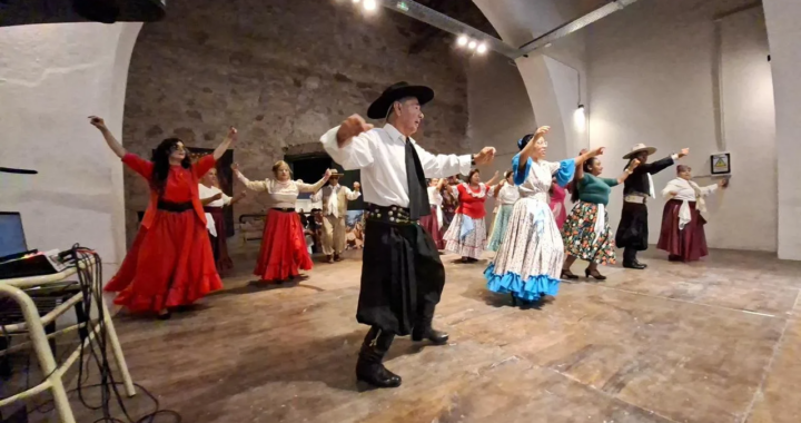 Emotivo cierre anual de los Talleres Artísticos de Danza en el Distrito Cultural Dino Saluzzi