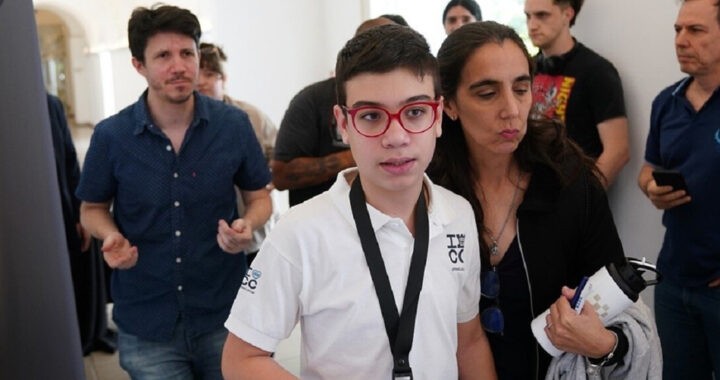 Faustino Oro obtuvo su segunda norma de gran maestro y sigue haciendo historia en el ajedrez mundial