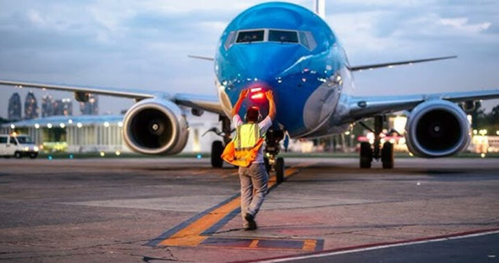 Diciembre con paros aéreos: qué días y horarios se verán afectados los vuelos