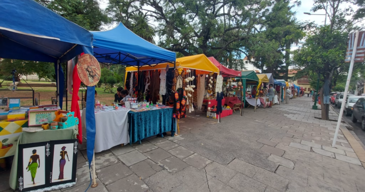 Este fin de semana, los Paseos Artesanales se instalan en el macrocentro de Salta