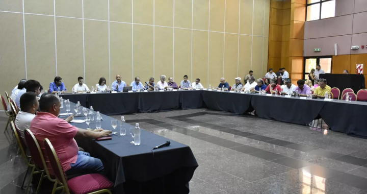 Segunda paritaria 2026: Gobierno y gremios estatales definieron cronograma y analizaron la situación económica