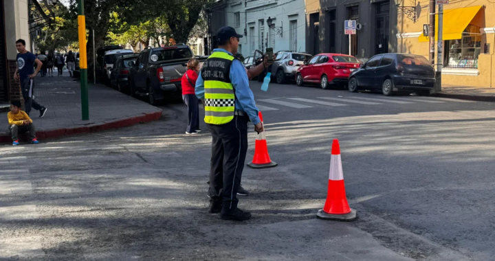 Cortes y desvíos desde las 8 por el aniversario de la Batalla de Salta en la zona del Monumento 20 de Febrero