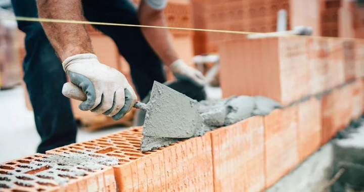 La Municipalidad lanzó nuevas búsquedas laborales en ventas, salud y construcción