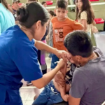 Qué vacunas deben recibir los niños y niñas al ingreso escolar