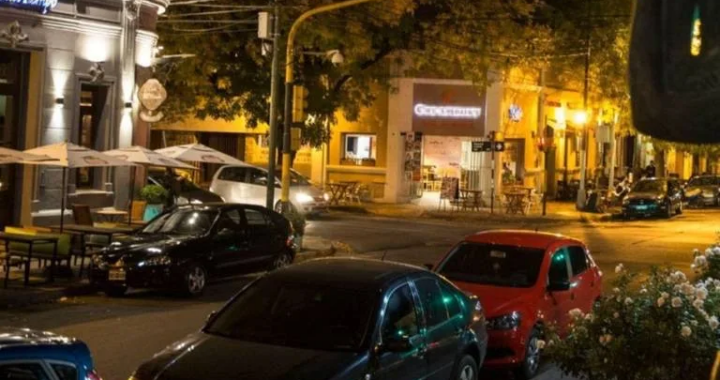 Desde el viernes a la noche: nuevas zonas habilitadas para estacionar los fines de semana