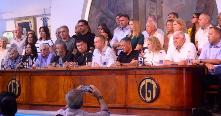 La CGT debate cómo responder al avance de la reforma impulsada por el Gobierno