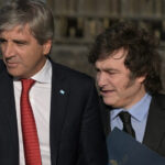 La estrategia de Milei: menos deuda nueva y más privatizaciones