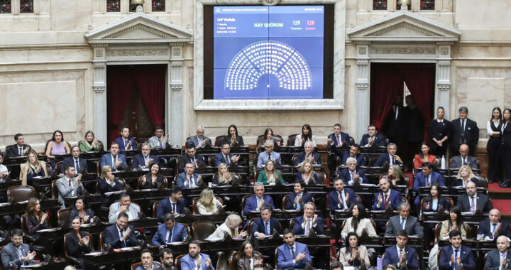 El Congreso aprobó la reforma de la Ley de Glaciares tras un debate tenso y dividido