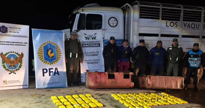 Secuestran más de 70 kilos de cocaína y detienen a tres hombres en un operativo interfuerzas en El Tala