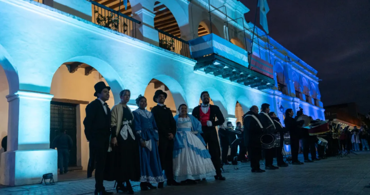 Más de 1.500 bailarines participarán del “Gran Pericón” patrio en plaza 9 de Julio