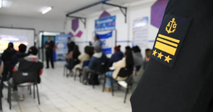 La Armada Argentina brindará charlas en los CIC de Salta sobre el ingreso 2027