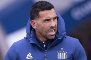 Se terminó el ciclo: Carlos Tévez dejó Talleres tras caer en el clásico cordobés ante Belgrano