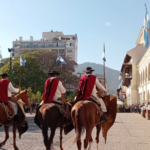 Salta volvió a rendir homenaje a Güemes con el tradicional Cambio de Guardia